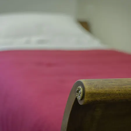 Genova46 & 4*
