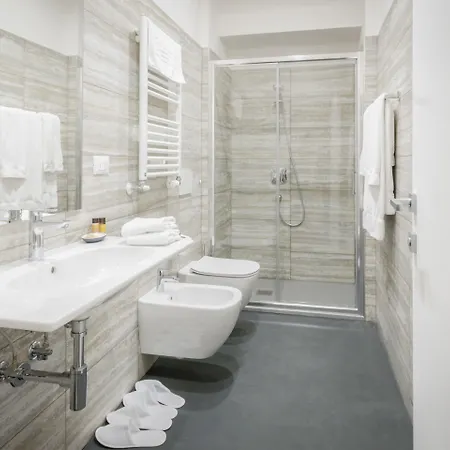 Genova46 & Konukevi 4*