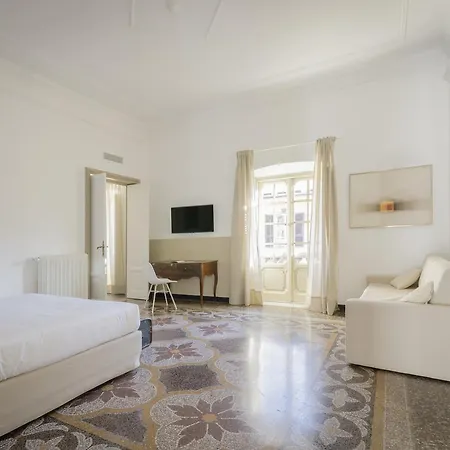 Genova46 Suites&rooms 4*