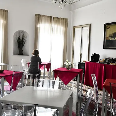 Genova46 & Affittacamere 4*