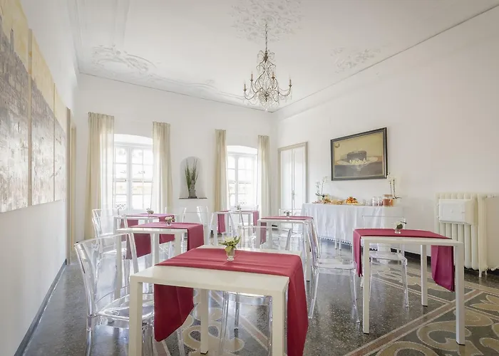 Genova46 & 4* 제노바