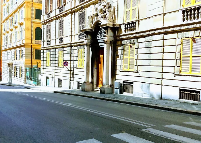Genova46 & 4*