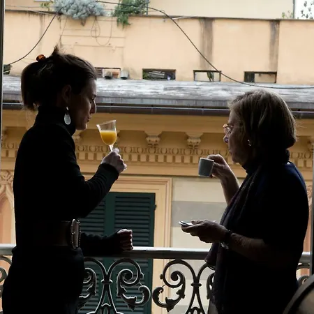 Genova46 & Pensión Génova